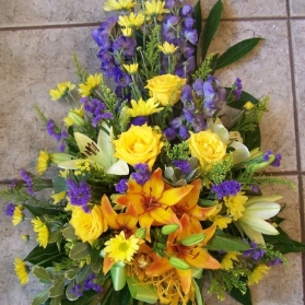 Sympathy Spray Seasonal Mix